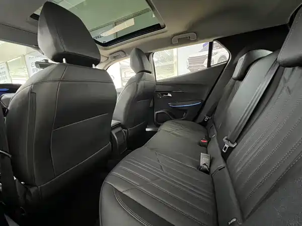 Peugeot 2008 2022