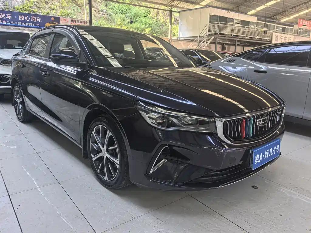 Geely Emgrand 2023