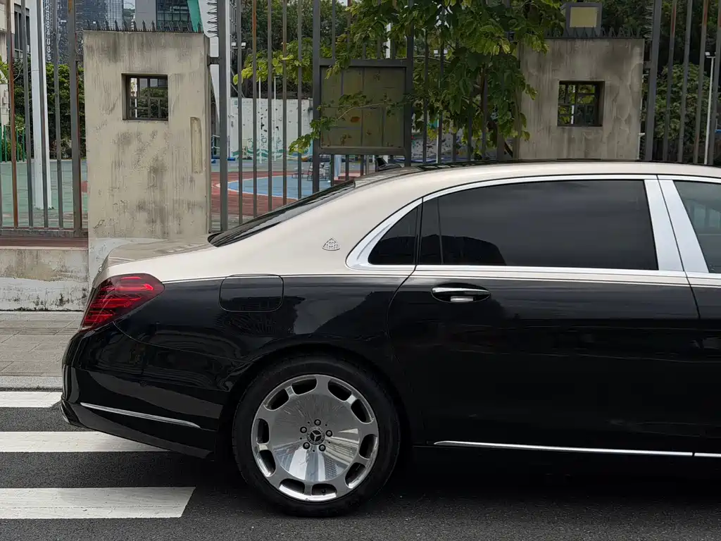 Mercedes-Benz S-Class 2015 — фото 10
