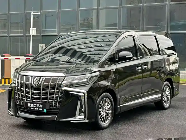 Toyota Alphard 2012