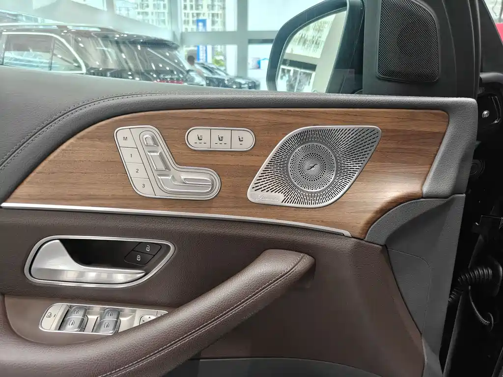 Mercedes-Benz GLS 2020