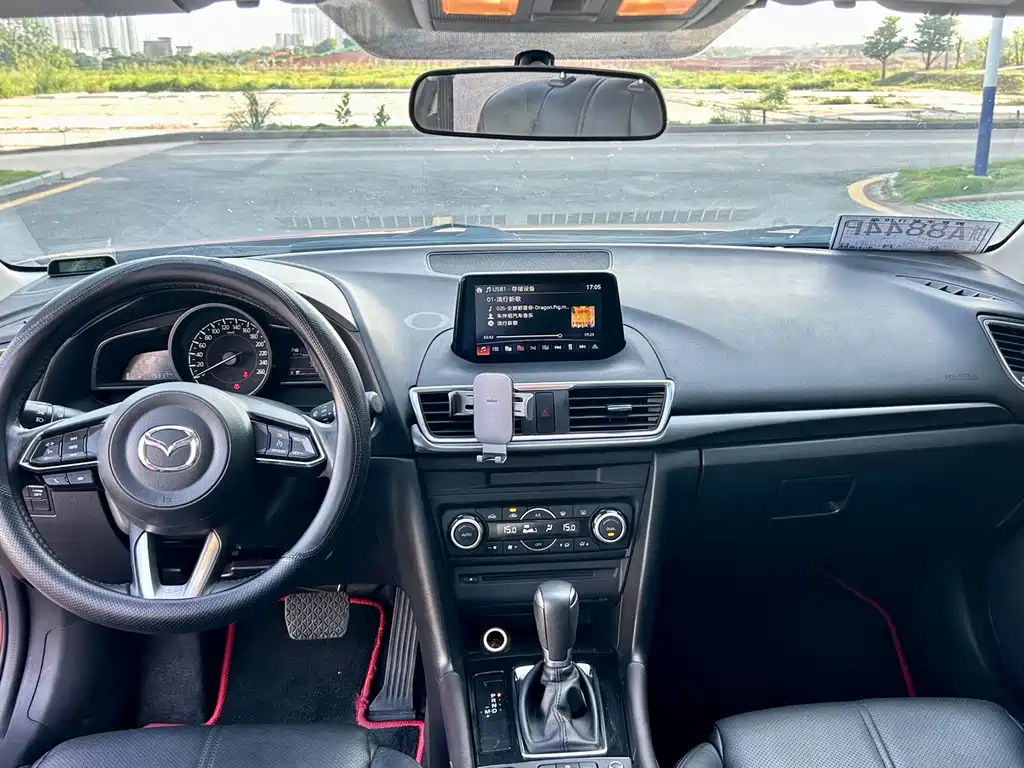 Mazda 3 Angkesela 2017
