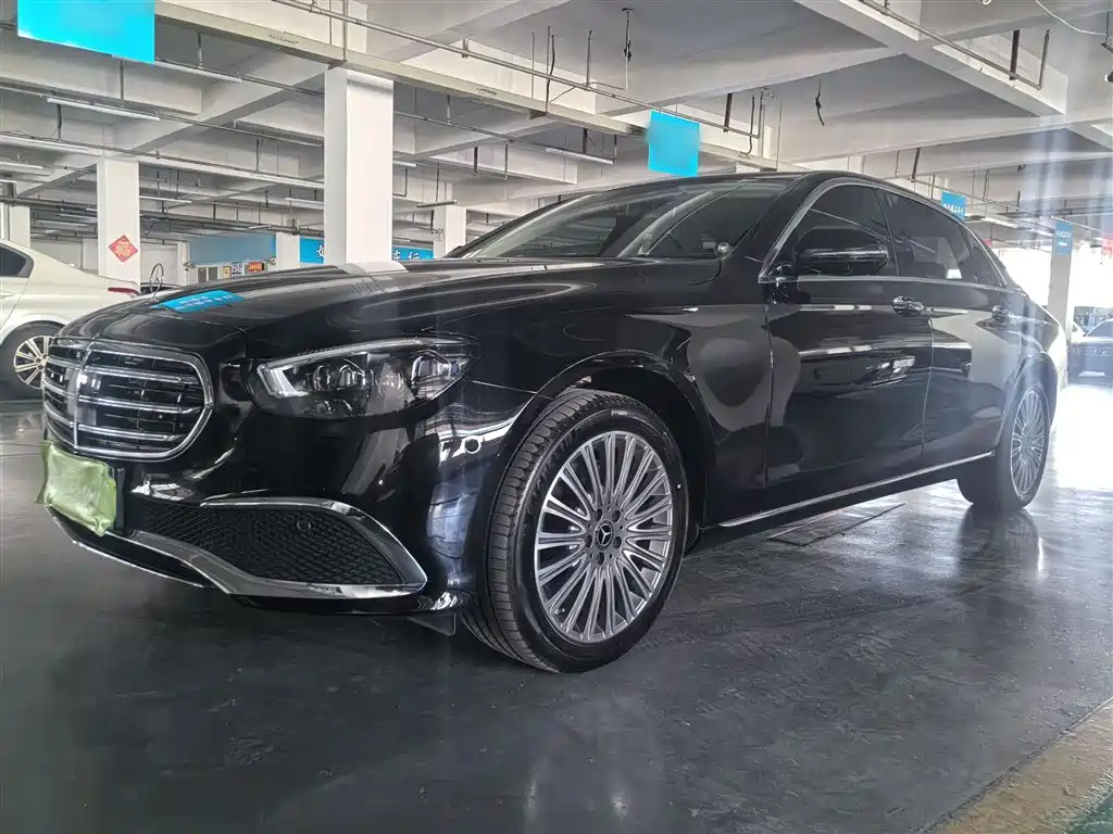 Mercedes-Benz E-Class 2023 — фото 2