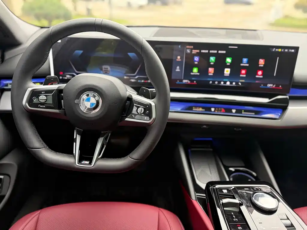 BMW 5 Series 2024
