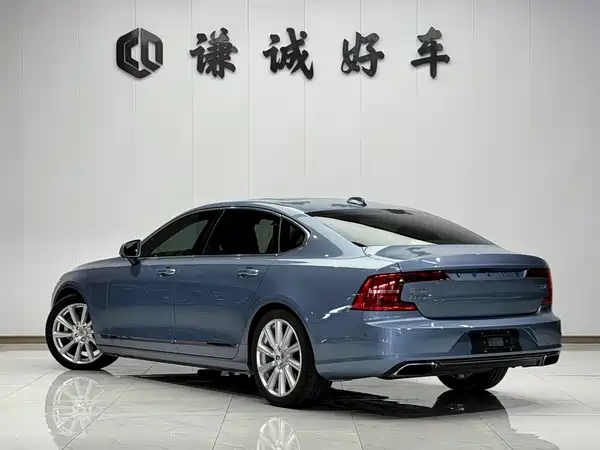 Volvo S90 2018