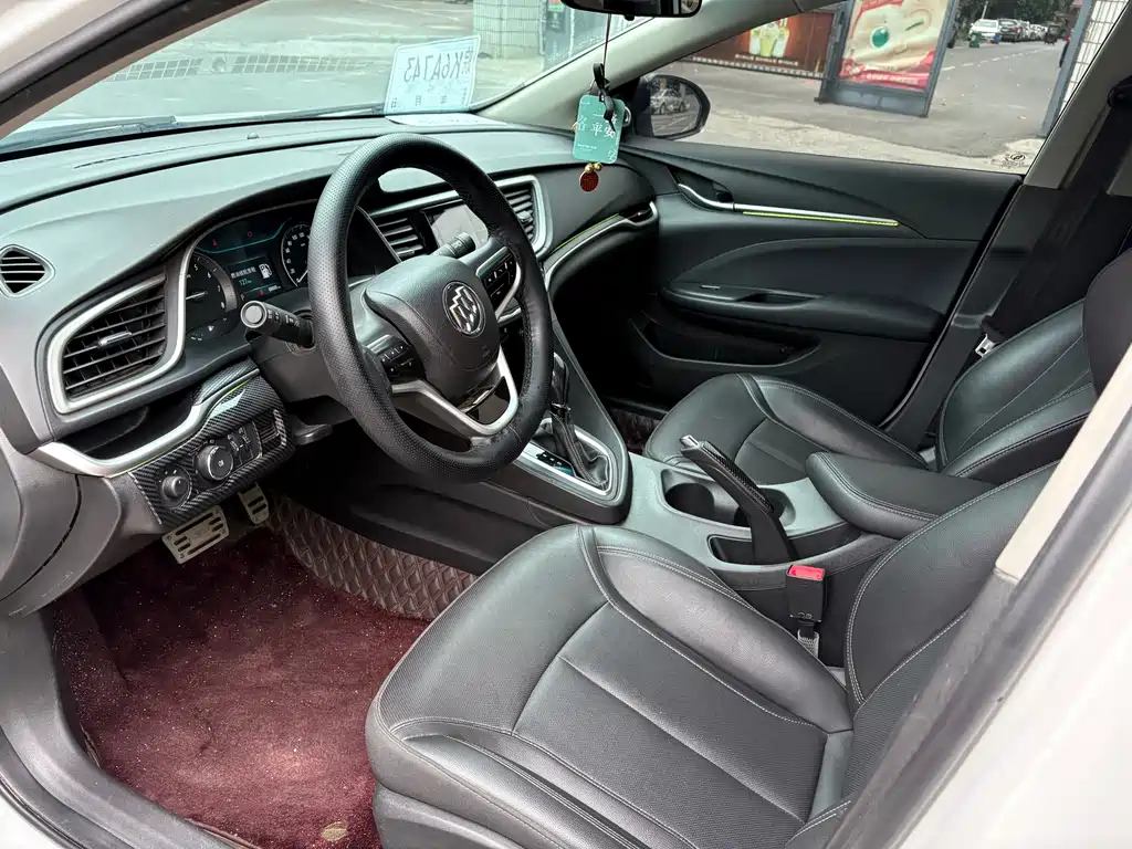 Buick Excelle 2020
