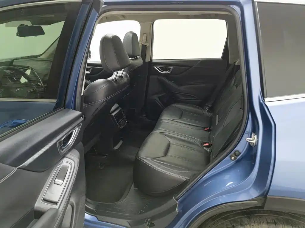 Subaru Forester 2019 — фото 15