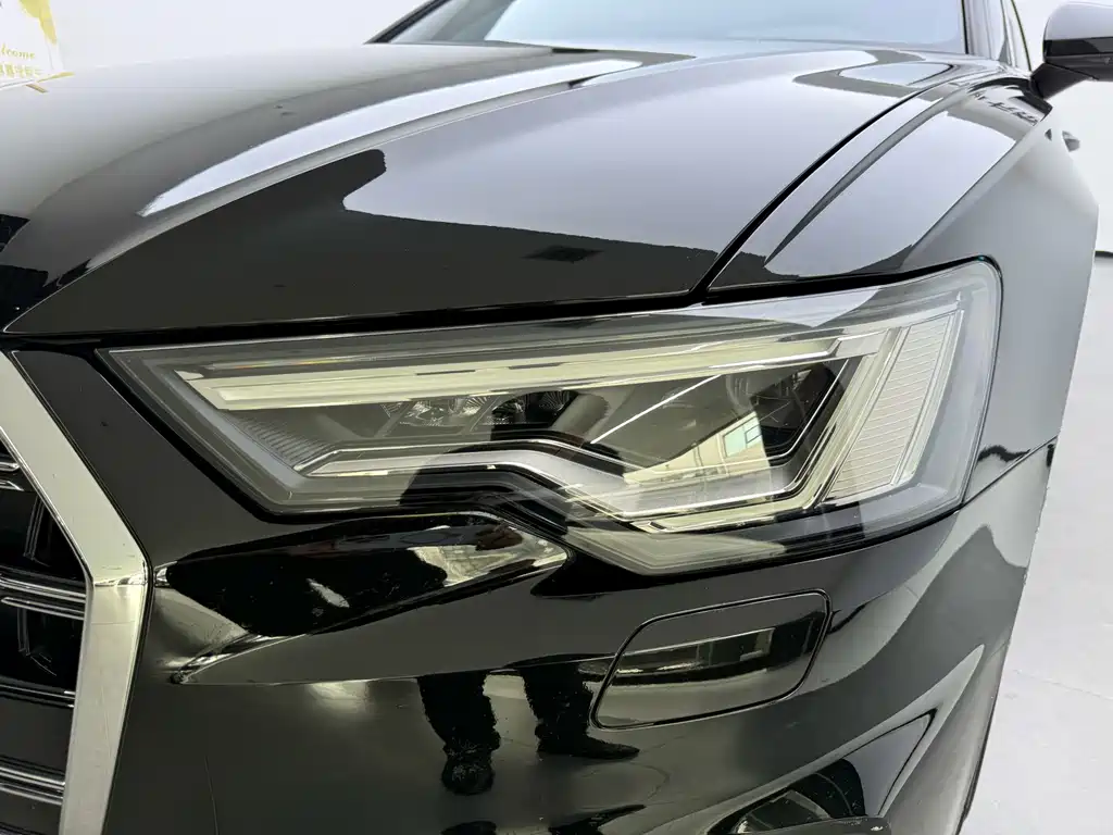 Audi A6L 2023
