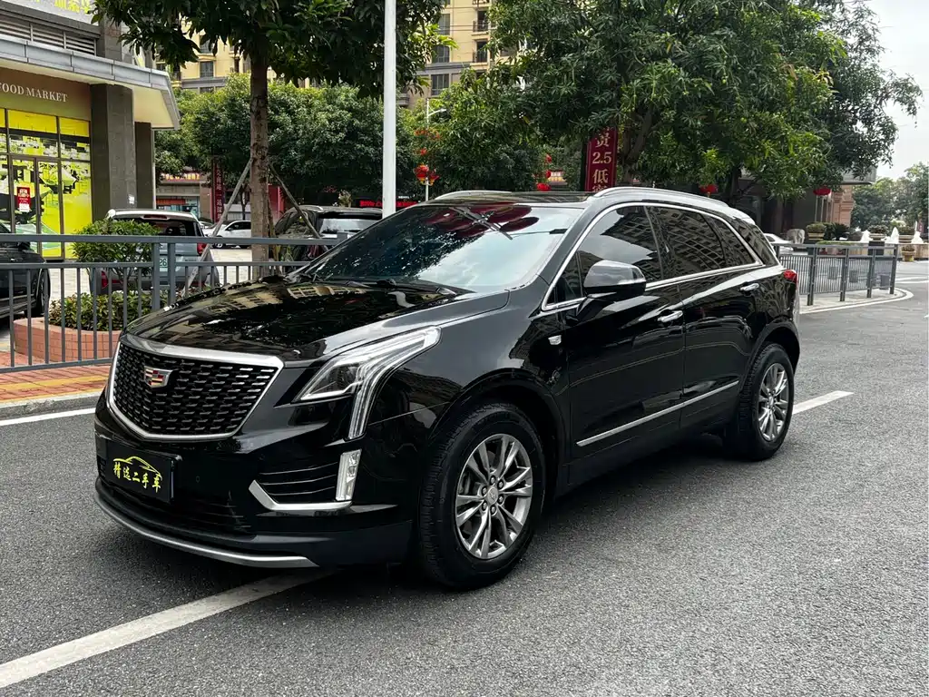 Cadillac XT5 2020 — фото 1