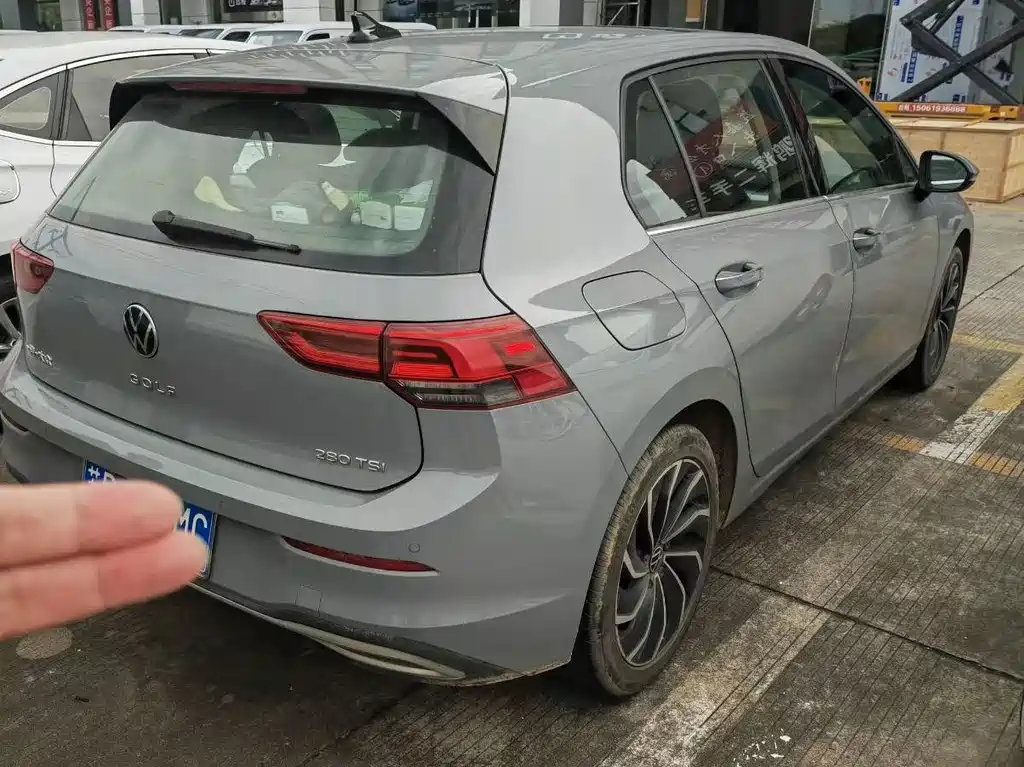Volkswagen Golf 2022