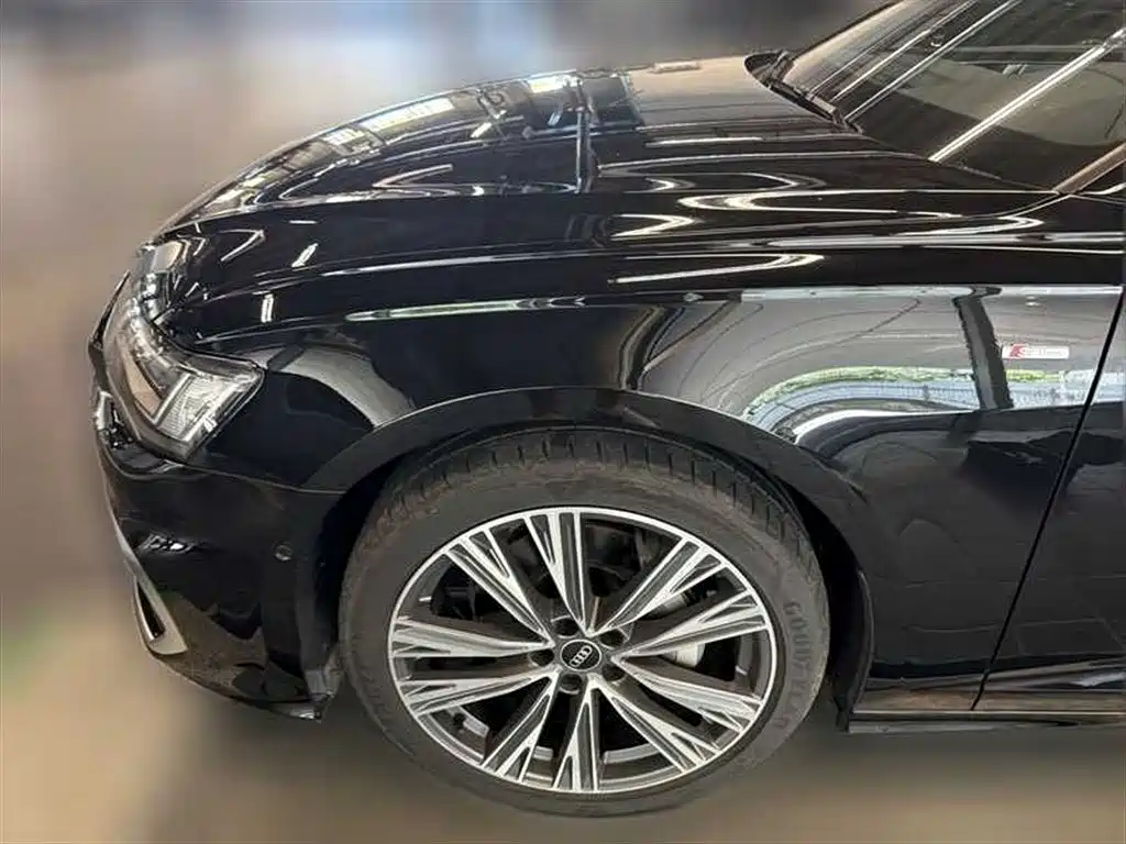 Audi A6L 2025