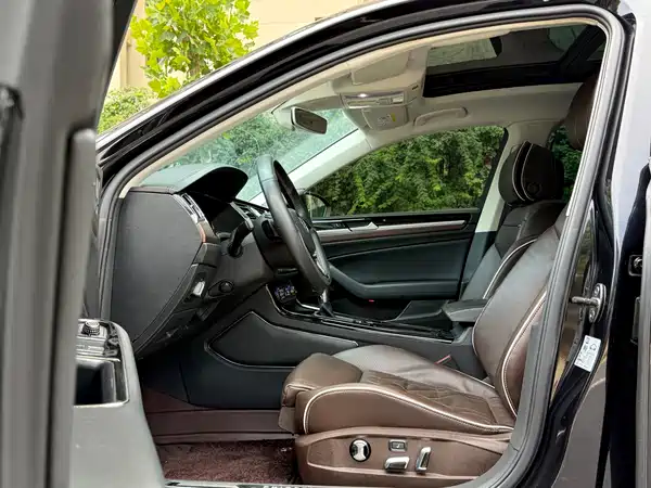 Volkswagen Phideon 2018