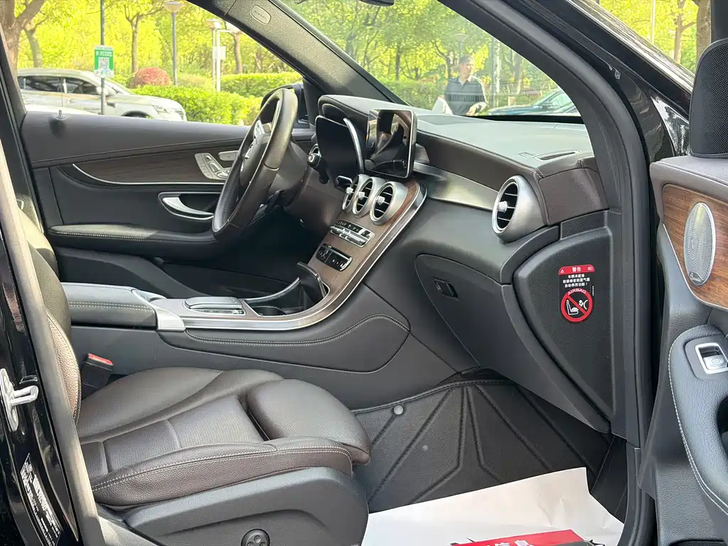 Mercedes-Benz GLC 2019