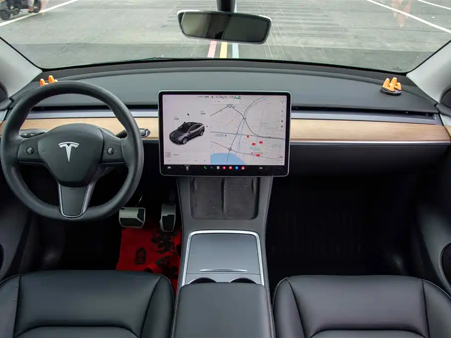 Tesla Model Y 2021 — фото 16