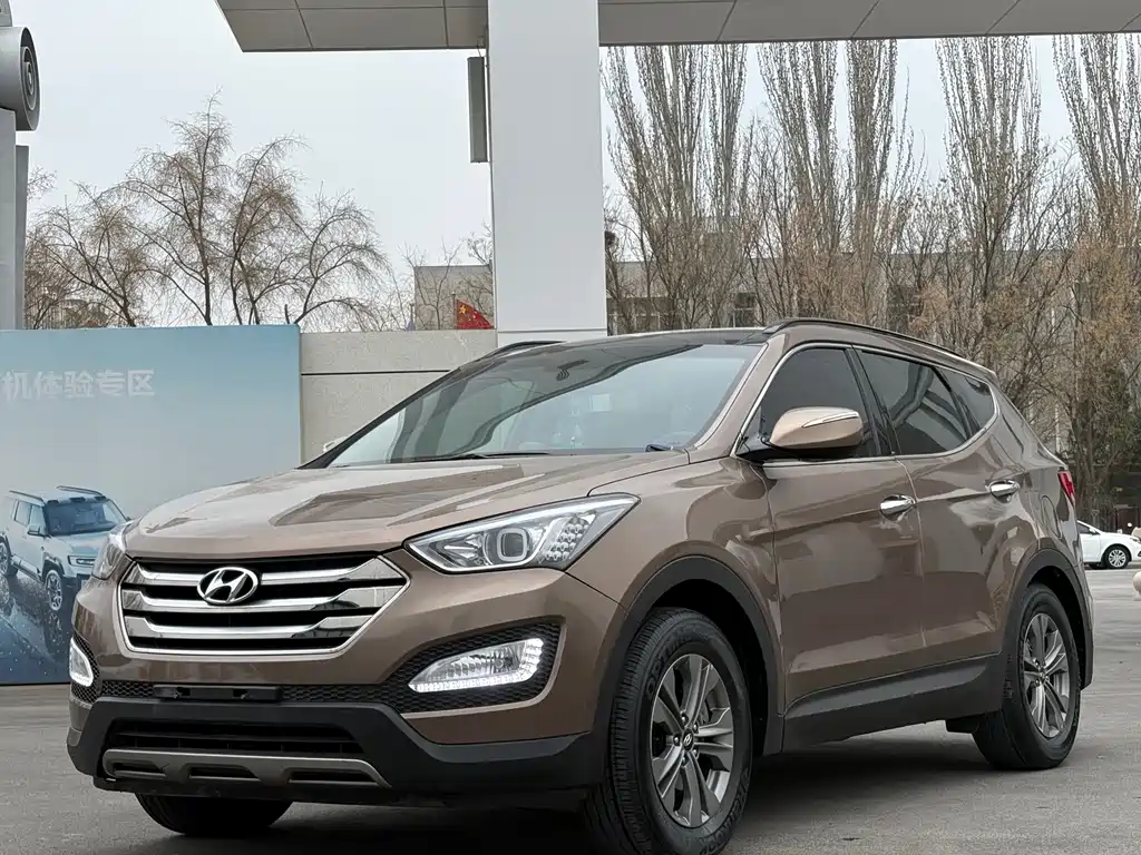 Hyundai Santa Fe 2015 — фото 3