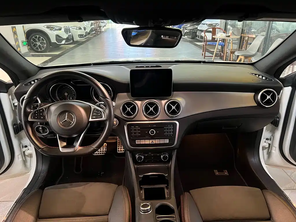 Mercedes-Benz CLA 2018 — фото 3