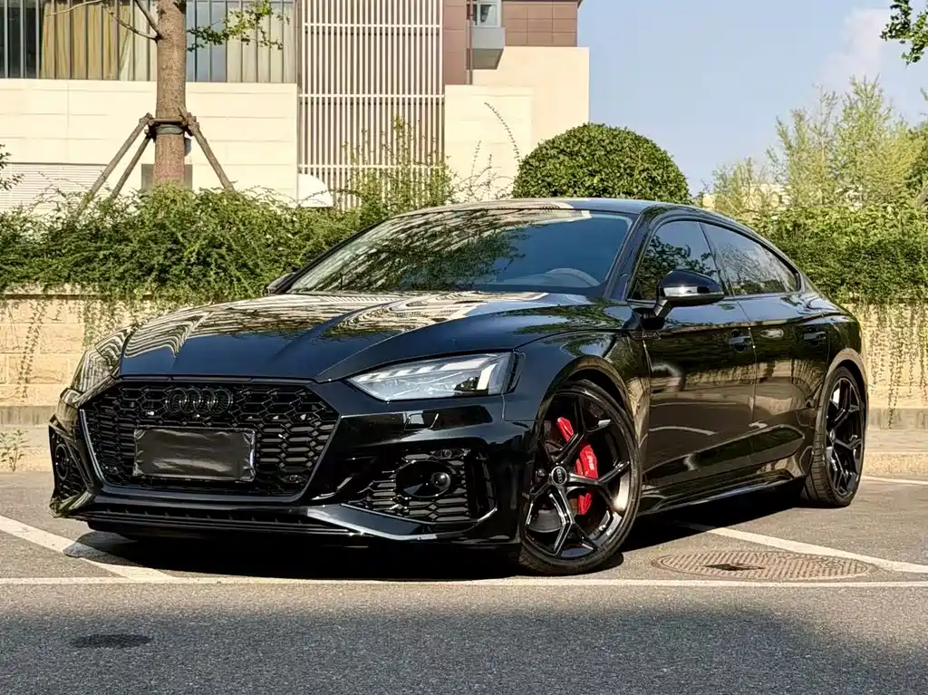 Audi RS 5 2025 — фото 1