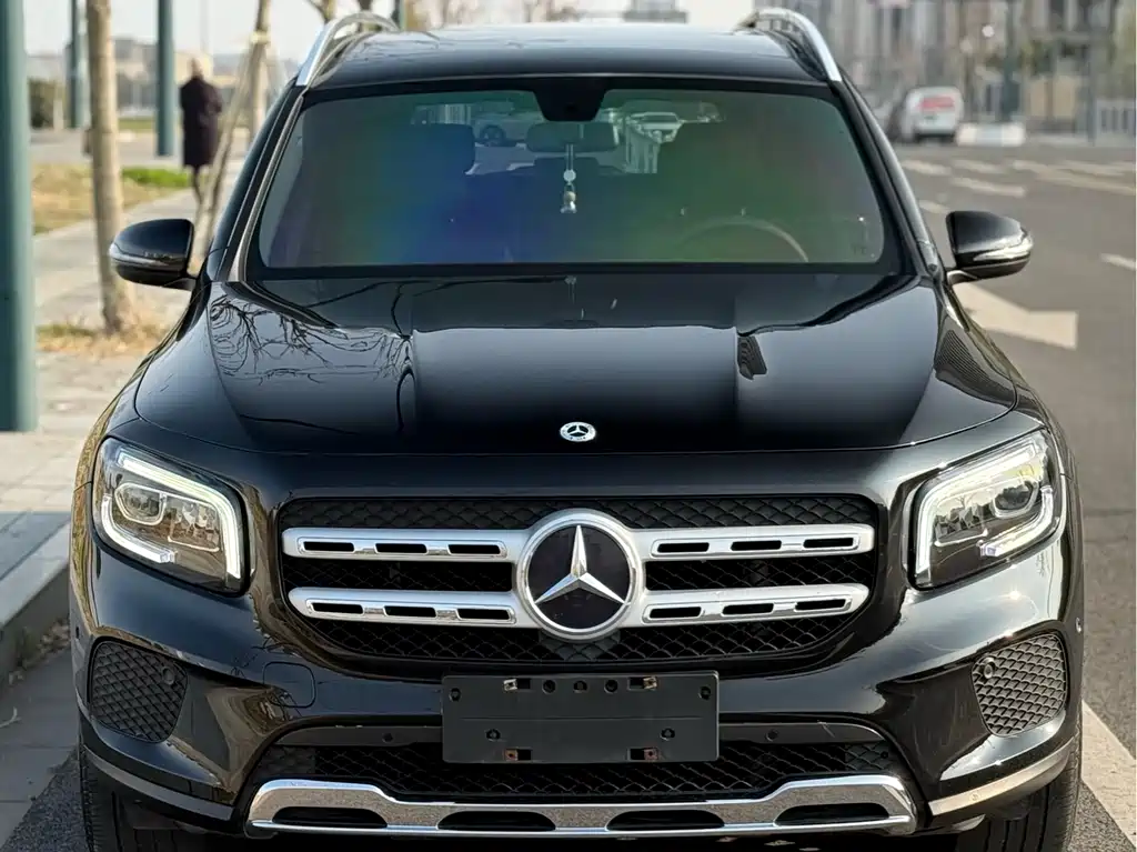 Mercedes-Benz GLB 2023 — фото 3
