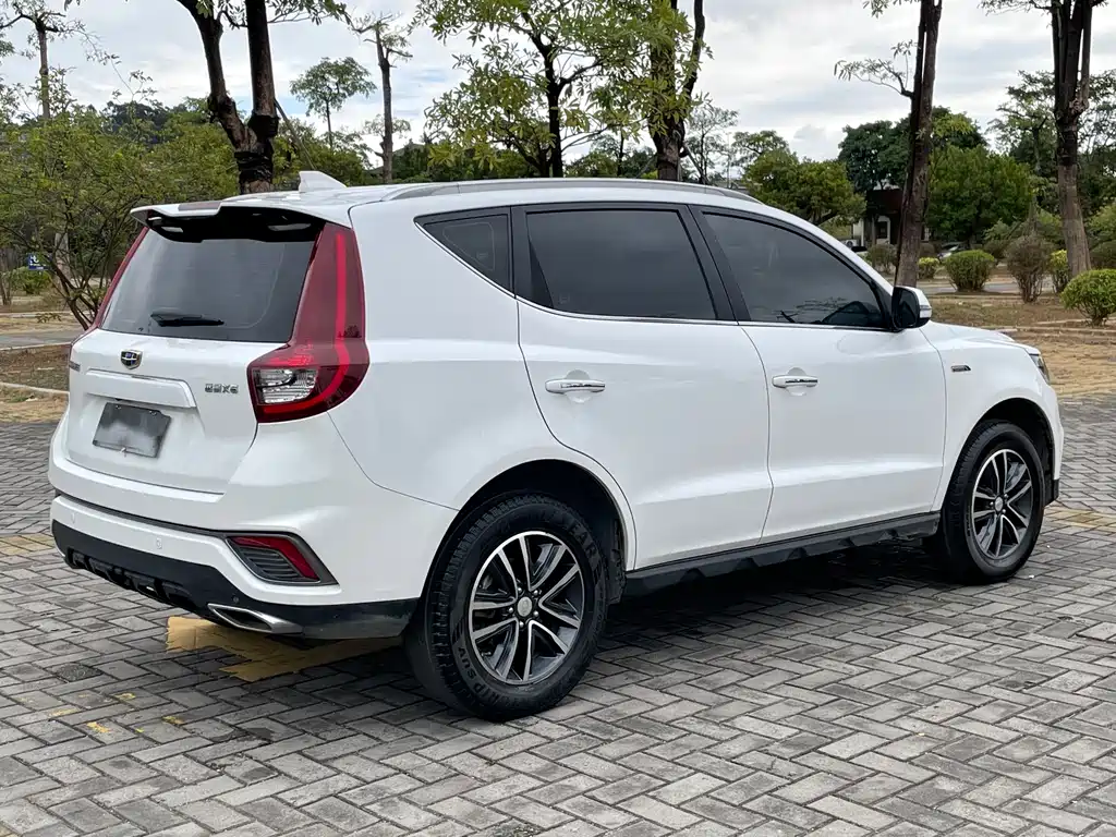 Geely Vision X6 2018 — фото 5