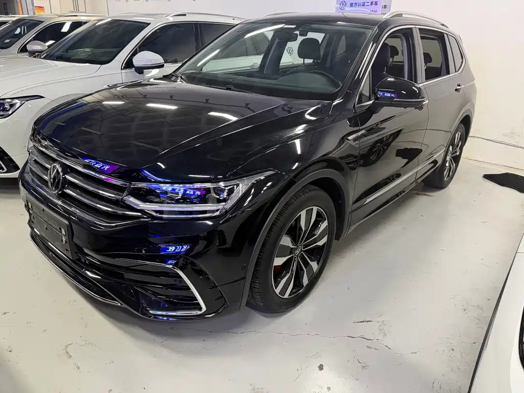 Volkswagen Tiguan L 2022