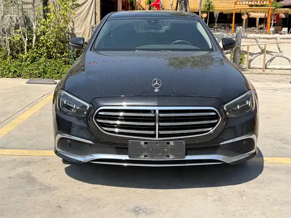 Mercedes-Benz E-Class 2021