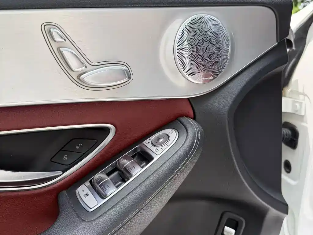 Mercedes-Benz C-Class 2021 — фото 10