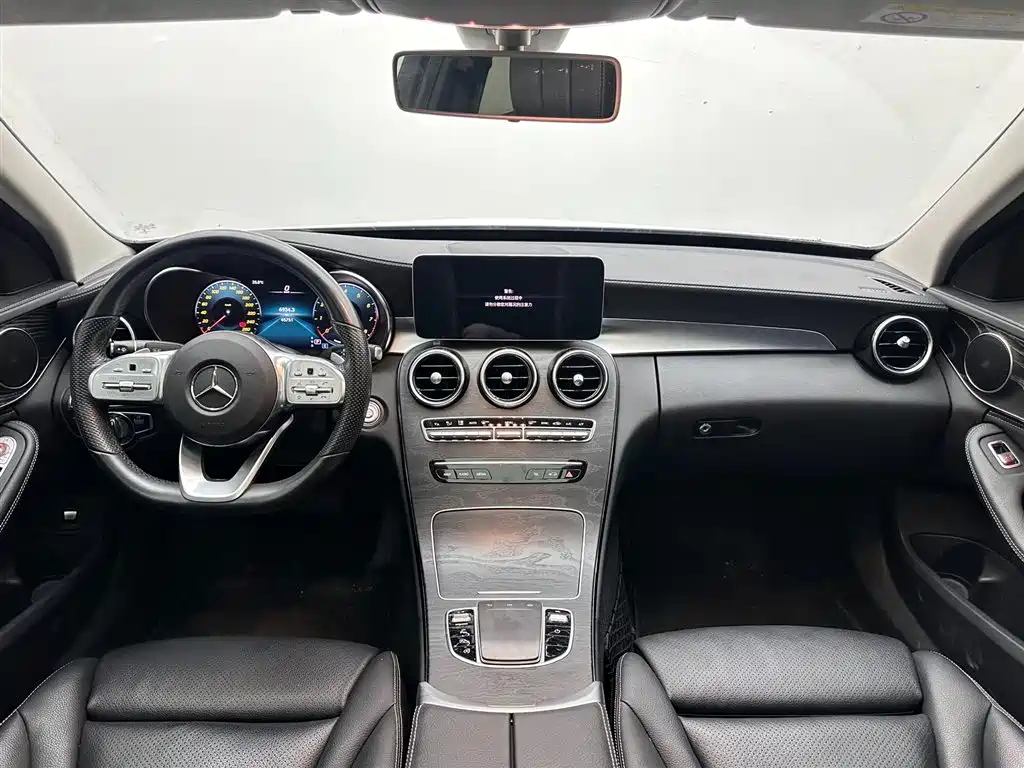Mercedes-Benz C-Class 2019 — фото 10