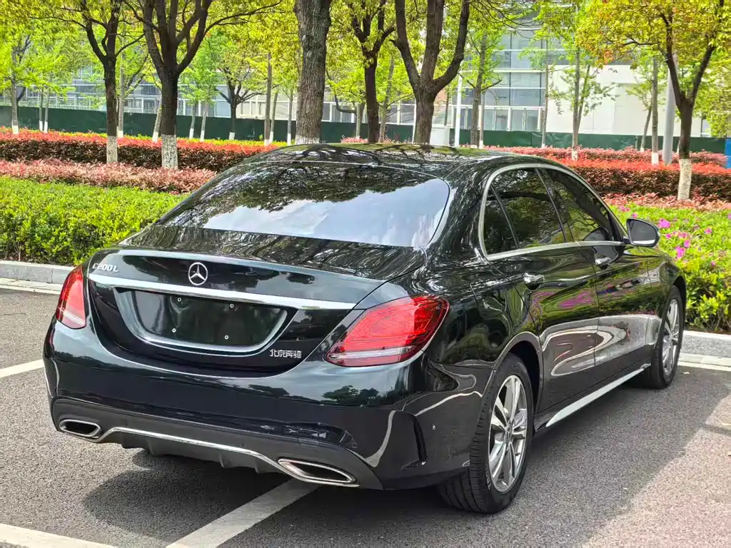 Mercedes-Benz C-Class 2020 — фото 16
