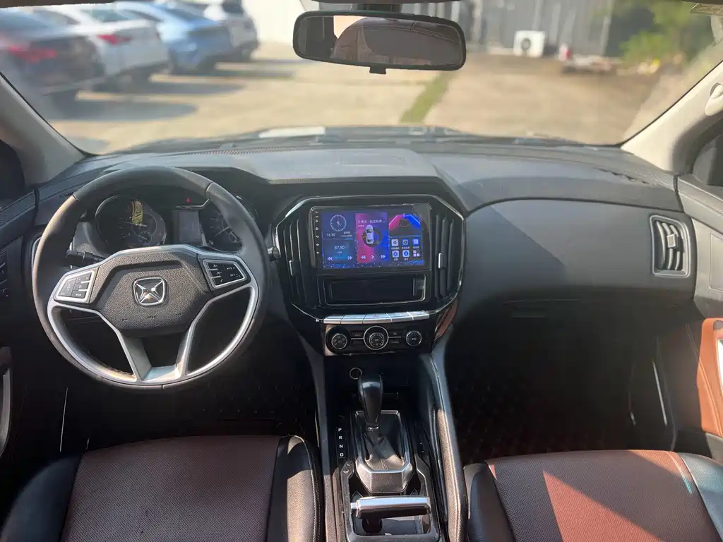 JMC Yusheng S350 2017