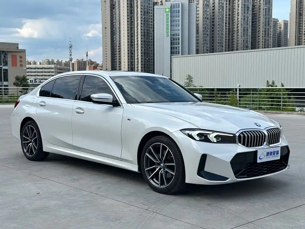 BMW 3 Series 2022