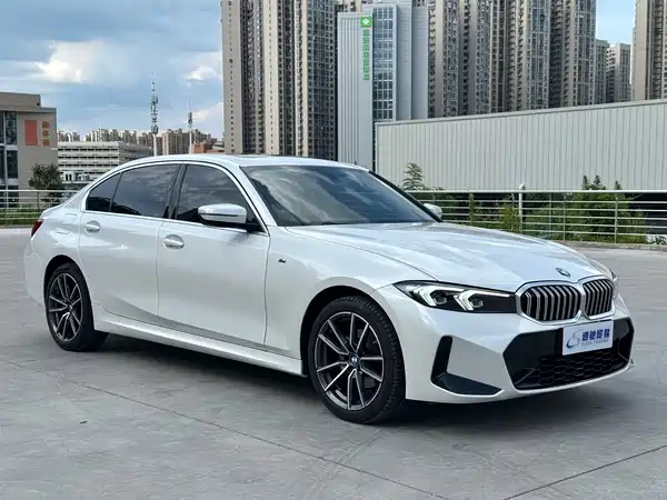 BMW 3 Series 2022