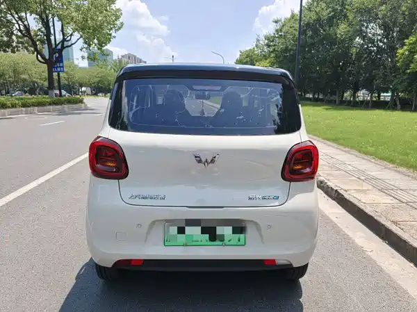 Wuling Hongguang MINIEV 2025