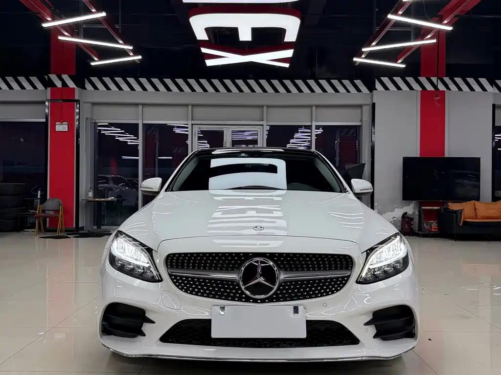 Mercedes-Benz C-Class 2020 — фото 2