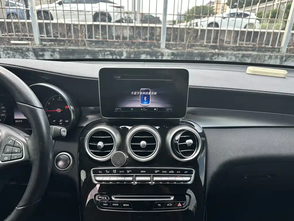 Mercedes-Benz GLC 2019 — фото 11