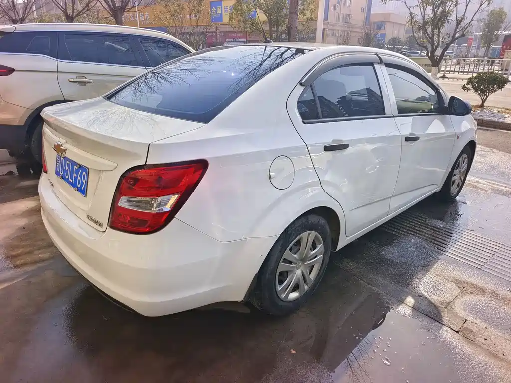 Chevrolet Aveo 2014 — фото 4