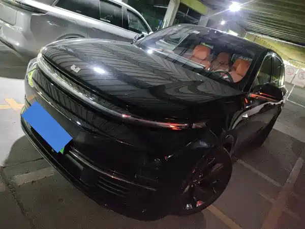 Li Auto L7 2025