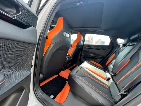 Changan UNI-V 2024