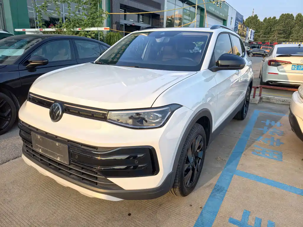 Volkswagen Tharu 2025