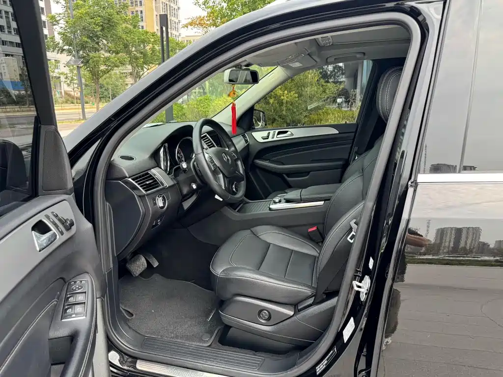 Mercedes-Benz M-Class 2015 — фото 4