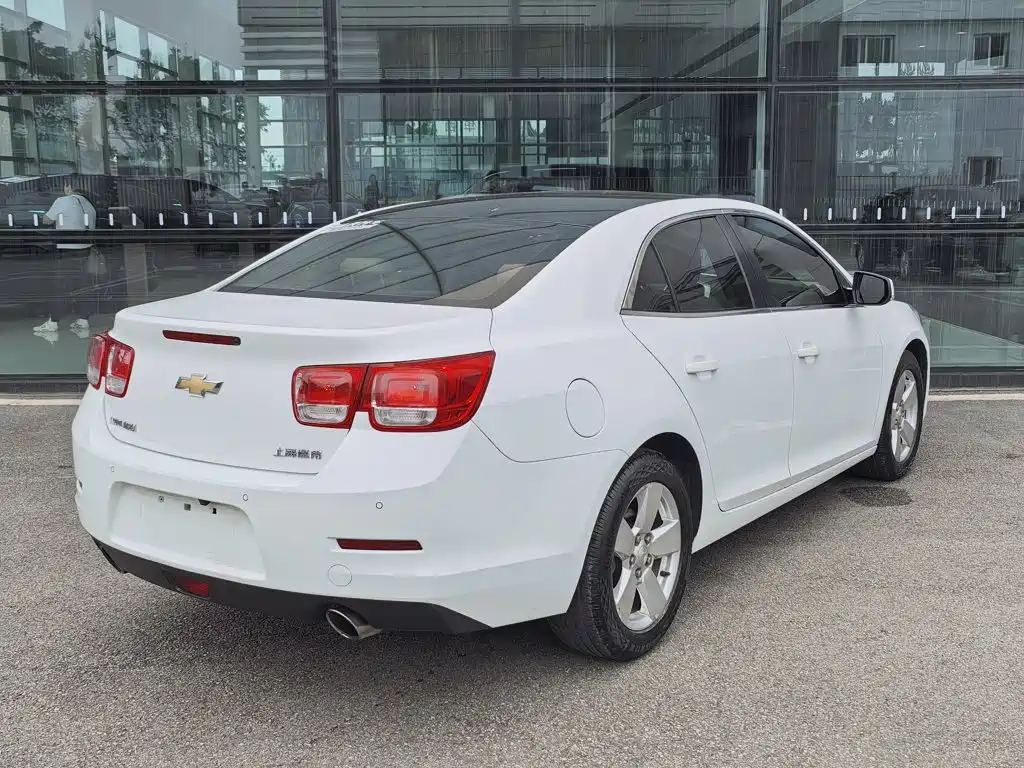 Chevrolet Malibu 2014 — фото 2
