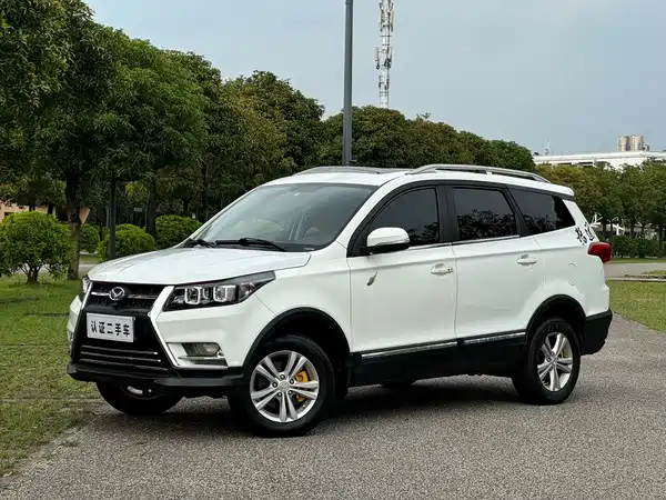BAIC Huansu S3 2017
