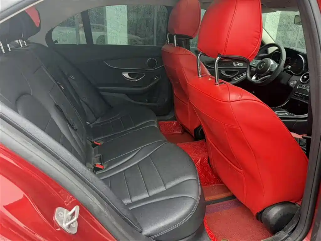 Mercedes-Benz C-Class 2020