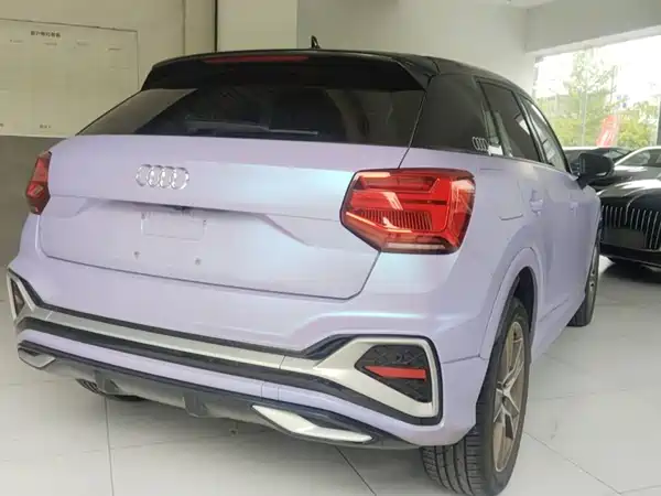Audi Q2L 2024