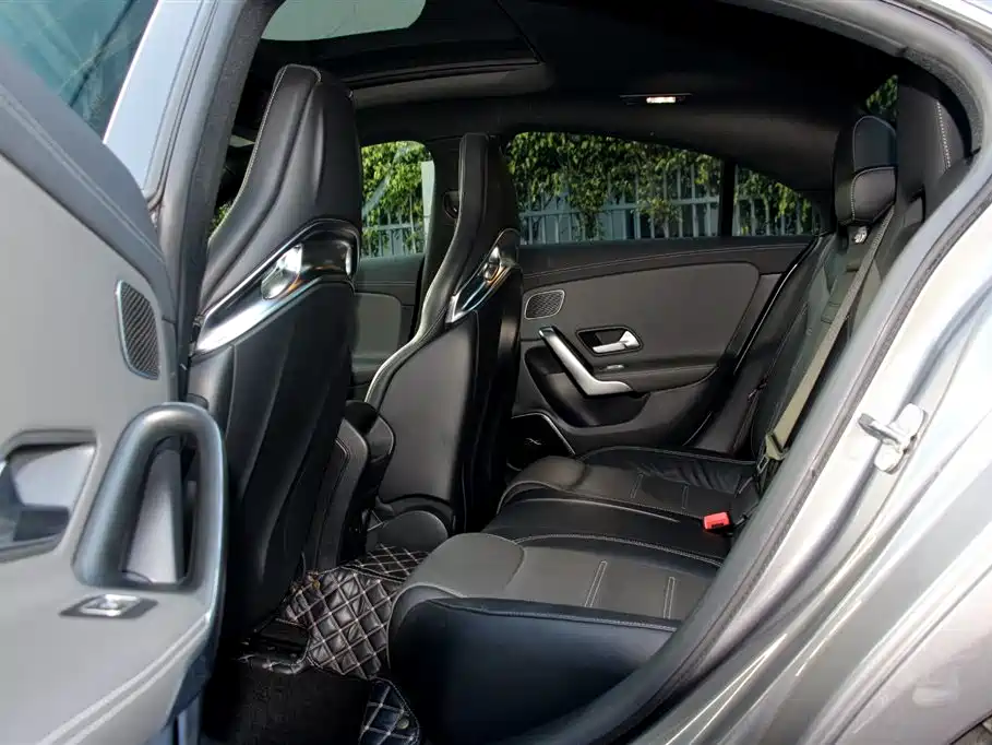 Mercedes-Benz CLA AMG 2023 — фото 10