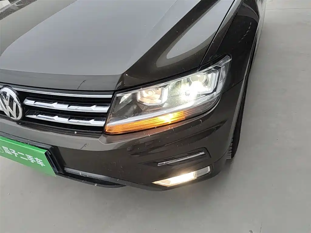 Volkswagen Tiguan L 2020 — фото 24
