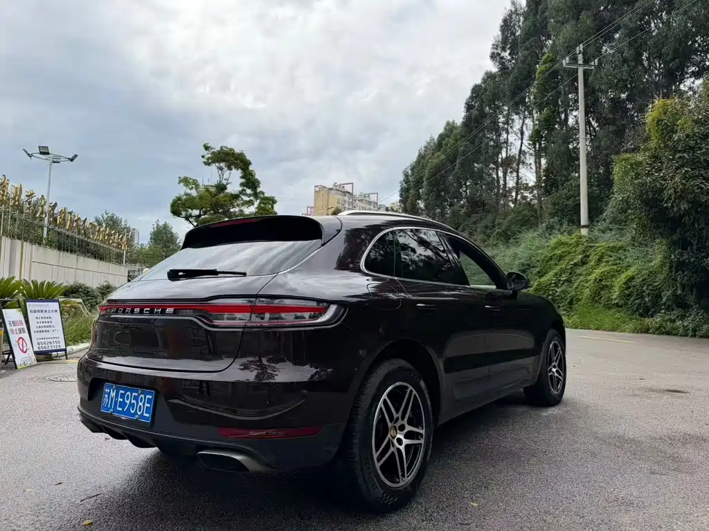 Porsche Macan 2021 — фото 6
