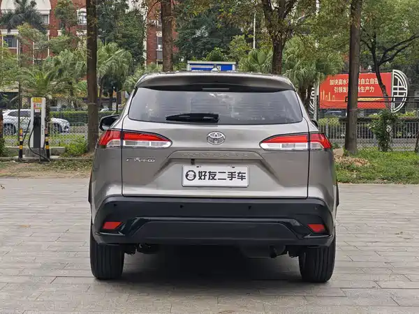 Toyota Frontlander 2023