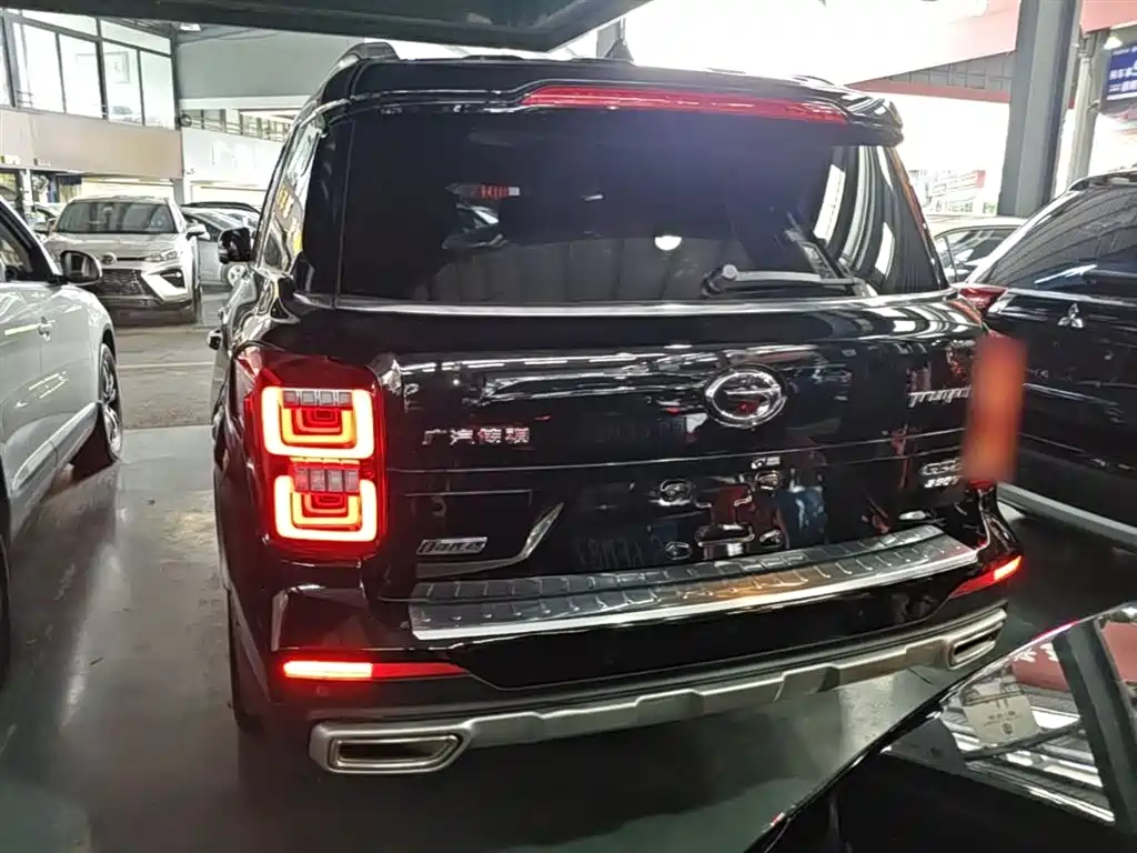GAC Motor Trumpchi GS8 2021 — фото 6