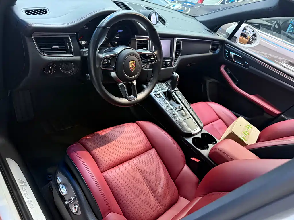 Porsche Macan 2015