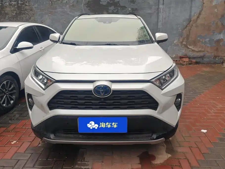 Toyota RAV4 2021